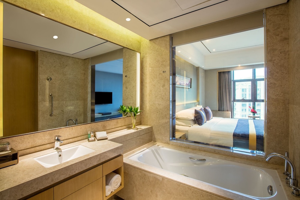 Crowne Plaza Hefei Rongqiao 47/50