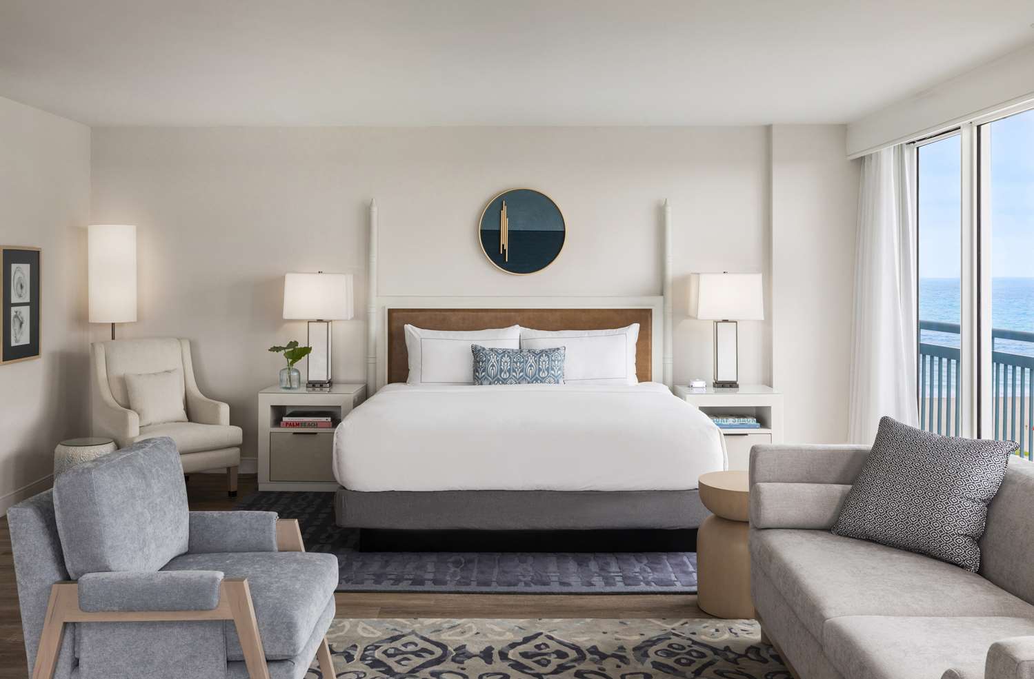 The Singer Oceanfront Resort, Curio Collection by Hilton 15/56