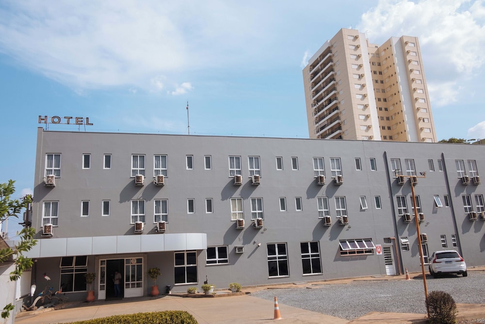 Hotel Almanara Cuiaba 2/24