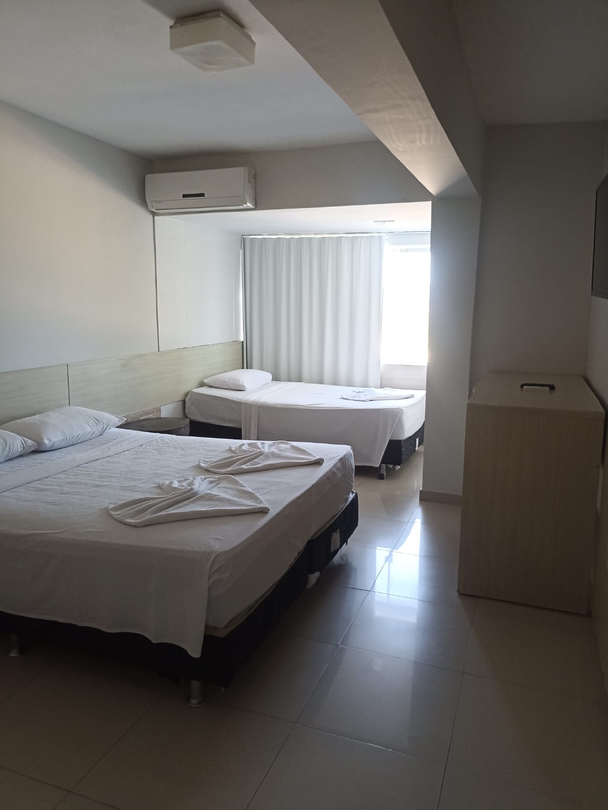 ROOM, TRIPLE, SEA VIEW