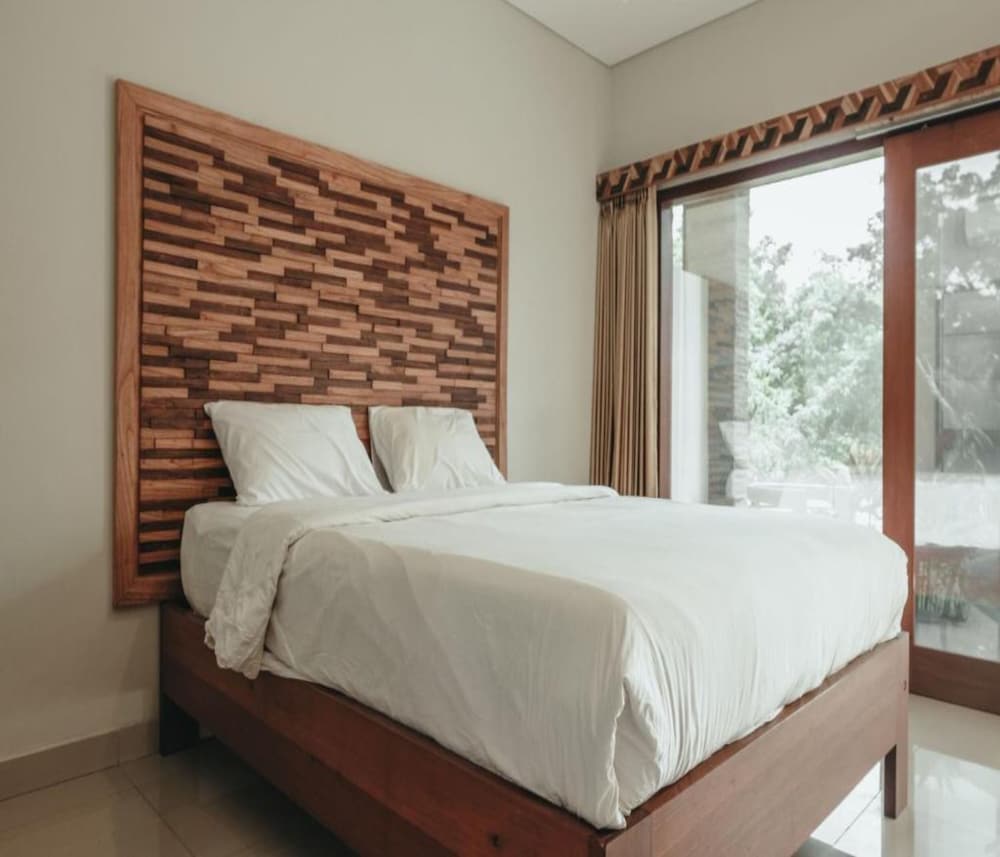 Sekar Arum Riverside Resort 18/45