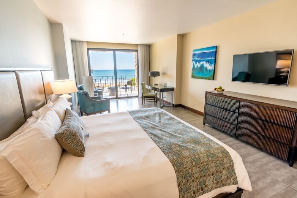 ROOM, KING BED, OCEAN VIEW, BALCONY