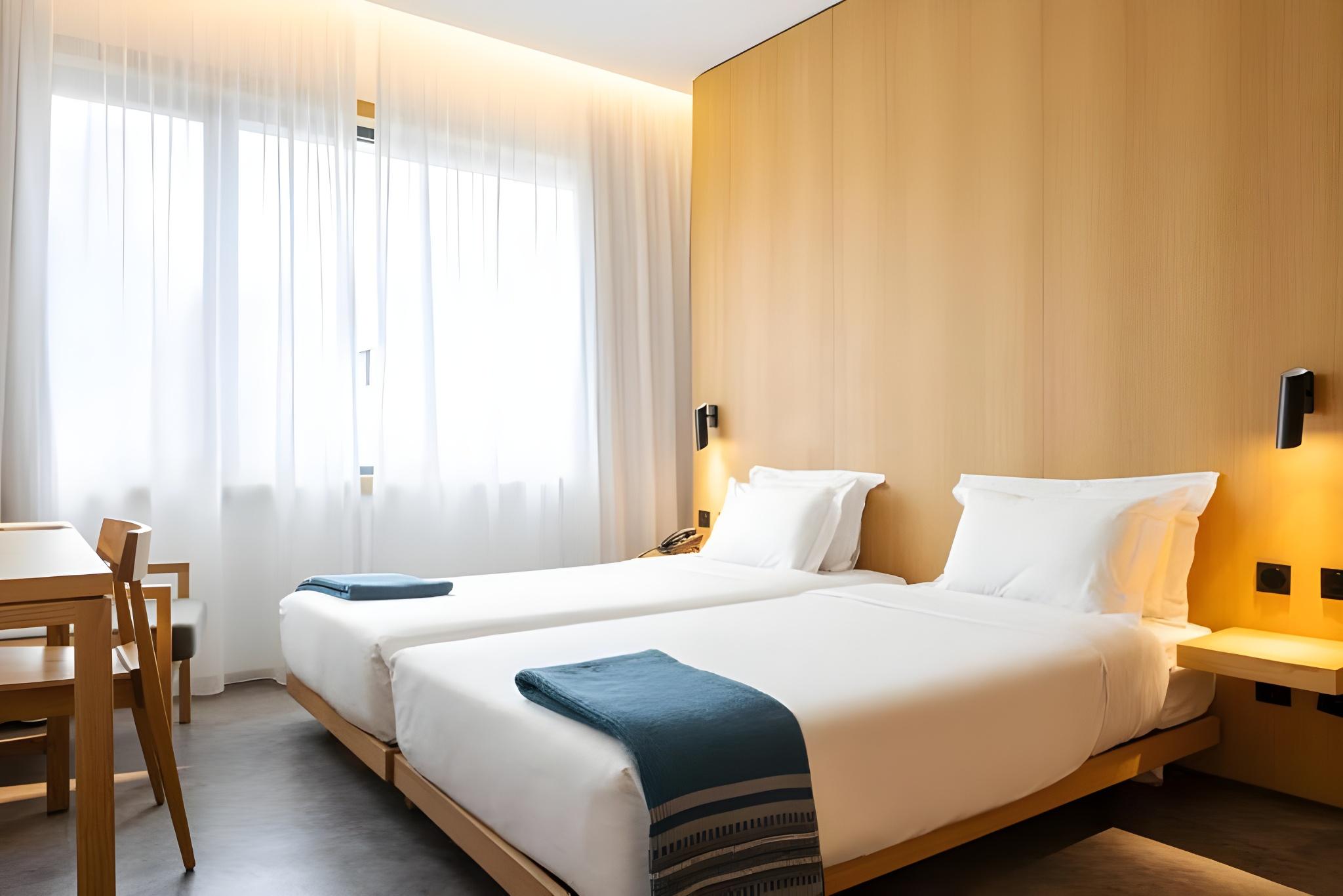 Room, Single, Double Bed, Small