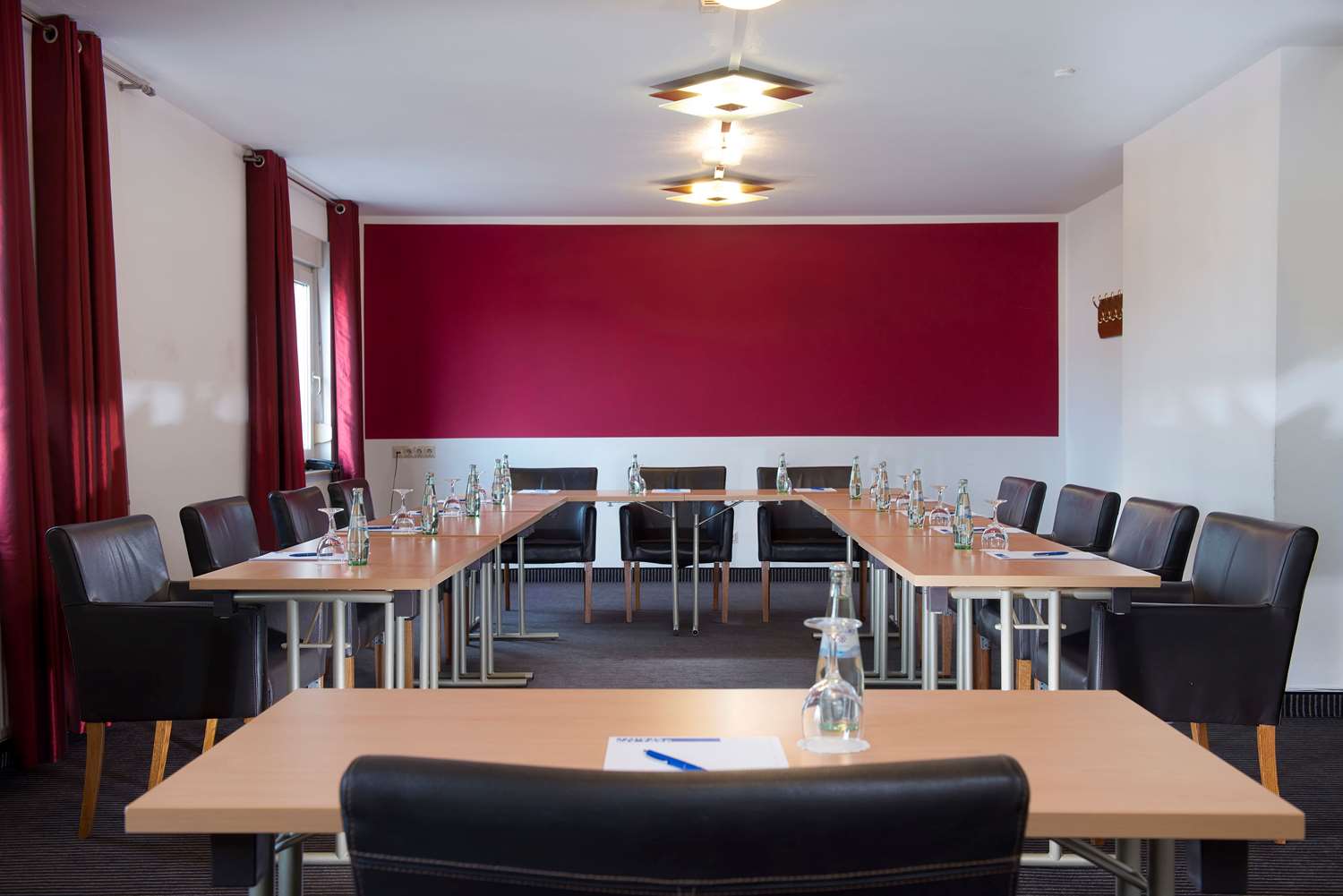 TRYP by Wyndham Bremen Airport 10/11