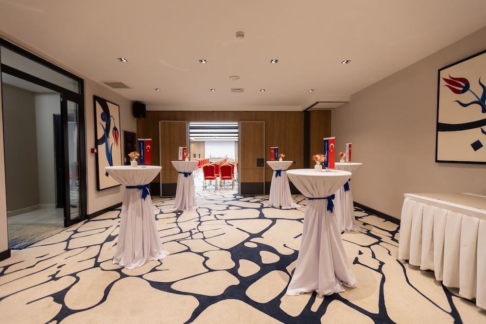 Aliba Hotel 9/50