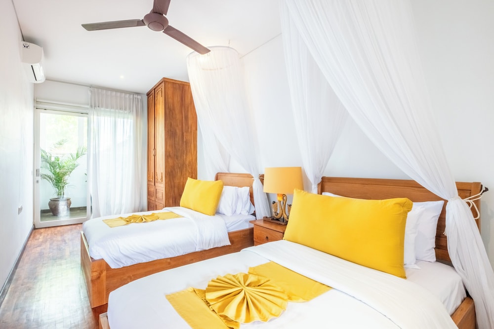 4 BEDROOMS, LUXURY, VILLA, POOL VIEW, SMOKING