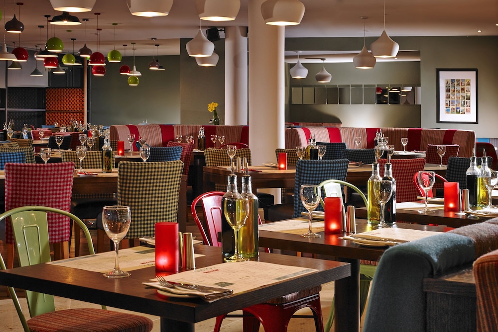 Clayton Hotel Liffey Valley 32/36