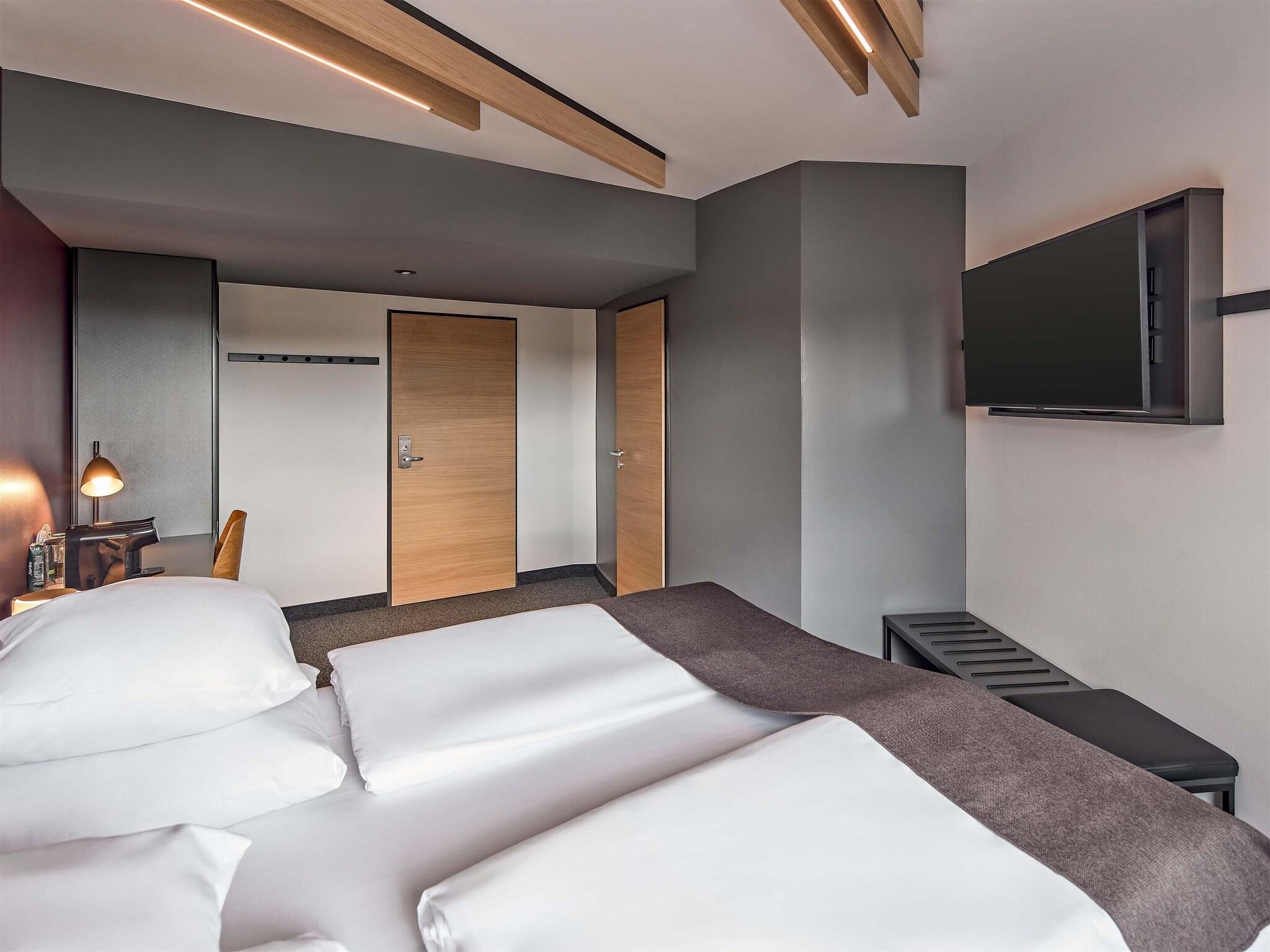 Premium, Double Bed