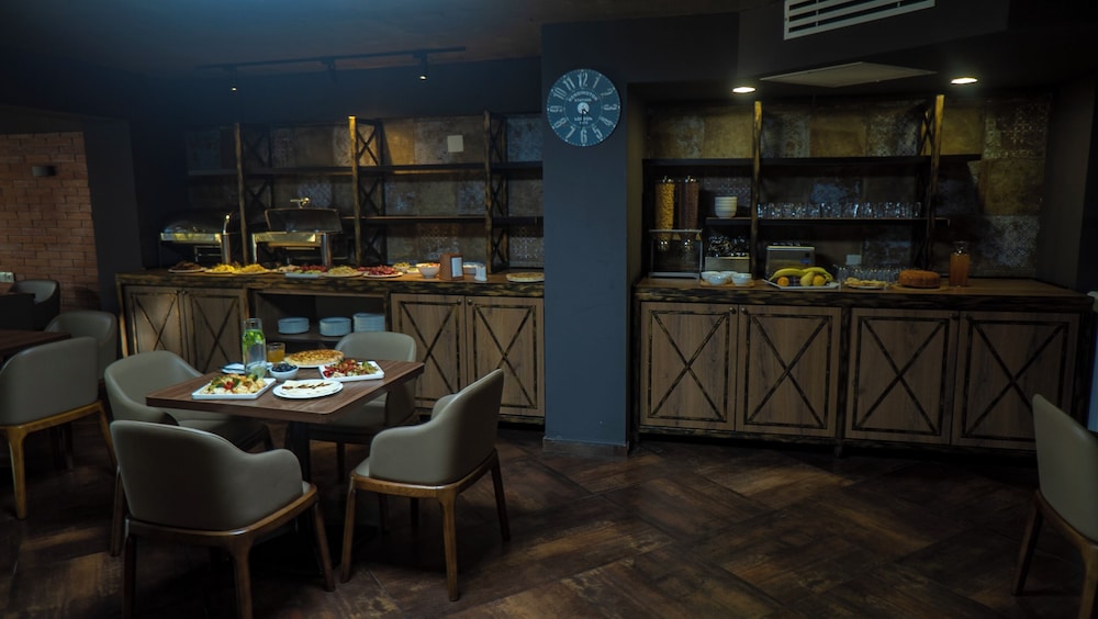 TM Apart Hotel 54/65