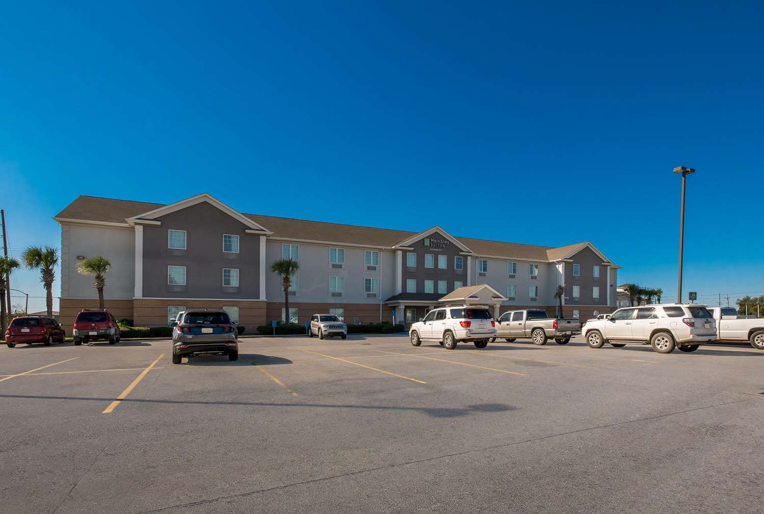 MainStay Suites Houma LA 16/17