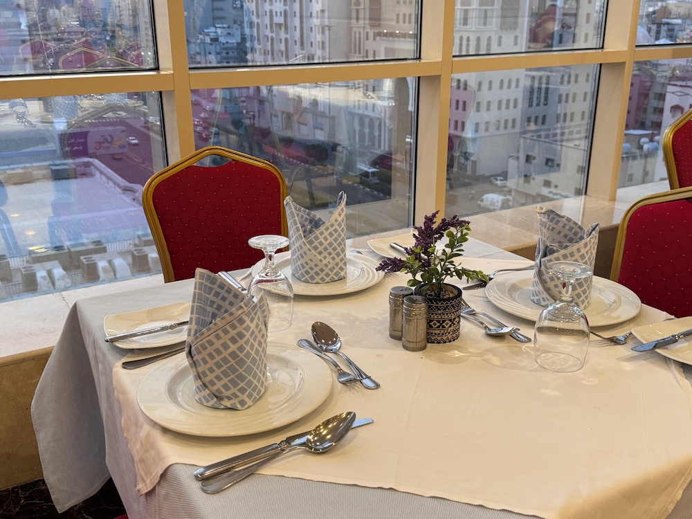 Al Rayyan Makiya Towers Hotel 42/56