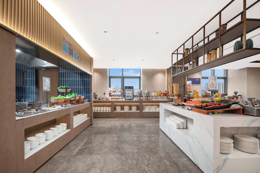 Holiday Inn Express Wuxi Xishan 26/42