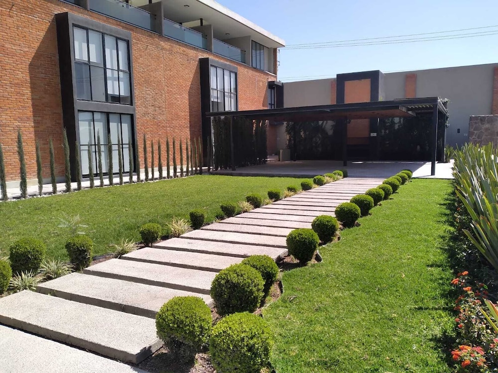 Esplendor by Wyndham San Luis Potosi Monarca 44/54