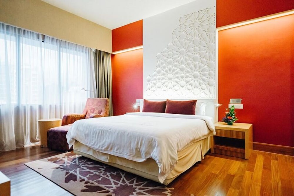 Raia Hotel Kota Kinabalu 16/45