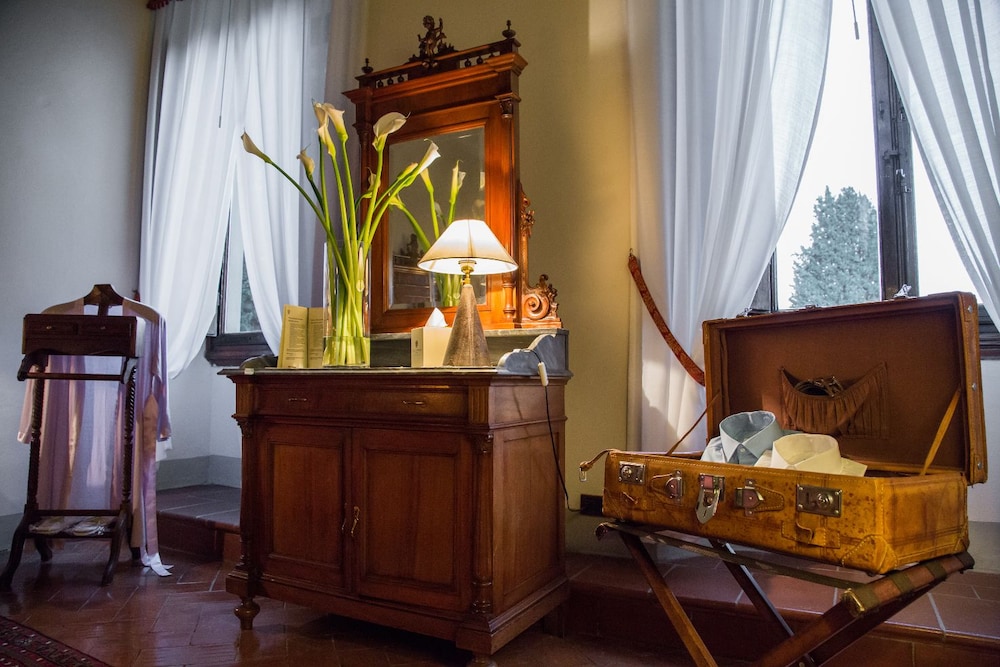 Villa Campestri Olive Oil Resort 5/48