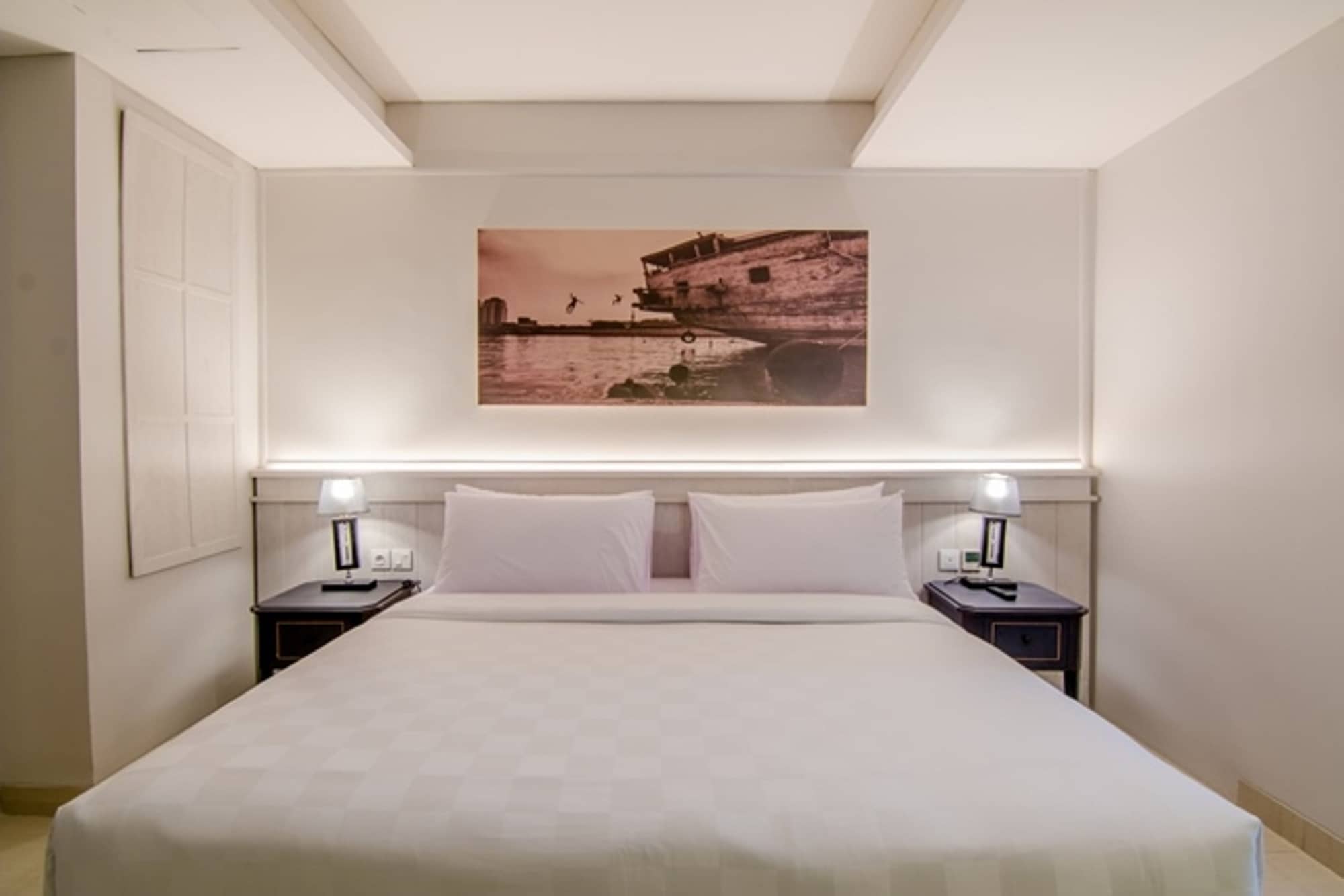 غرفة بريميير ديلوكس بسرير كوين، Jambuluwuk Thamrin Hotel 5/8
