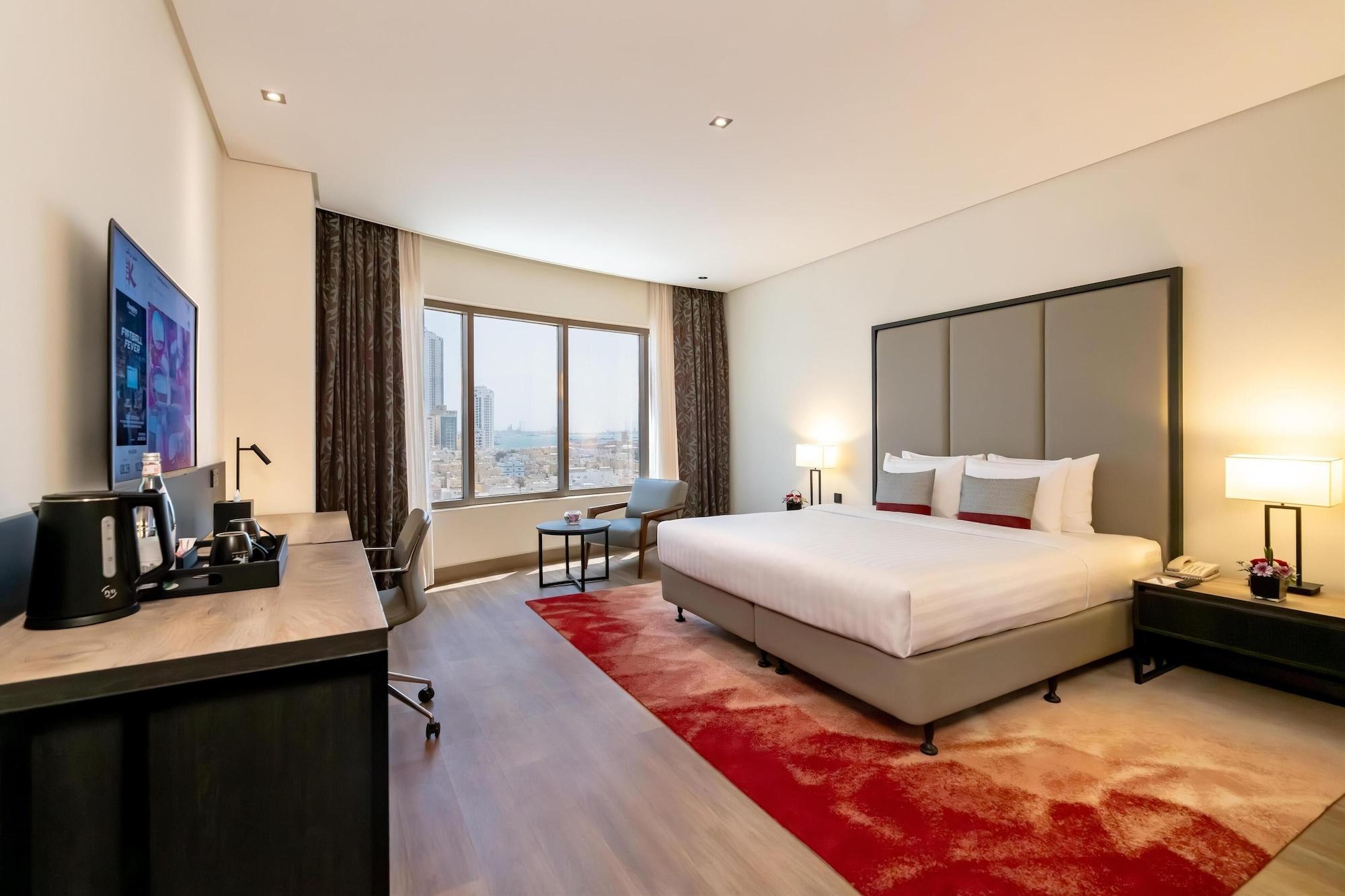 Family Suite, Convertible Double Bed, with View, Kitchenette