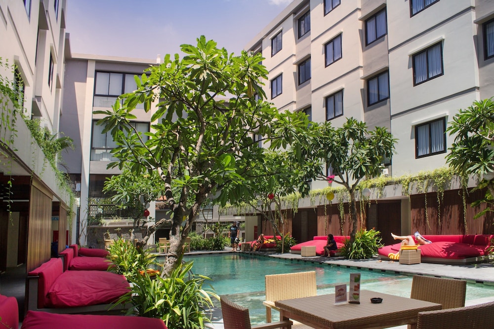 Savvoya Hotel Seminyak 2/27