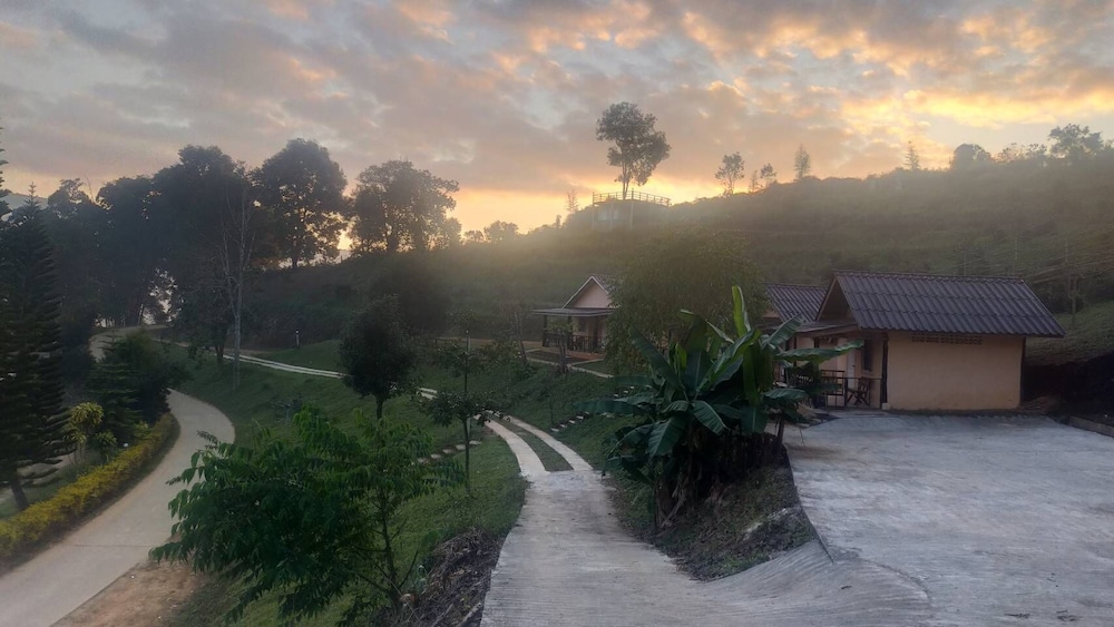 Mong Homestay Resort 34/47