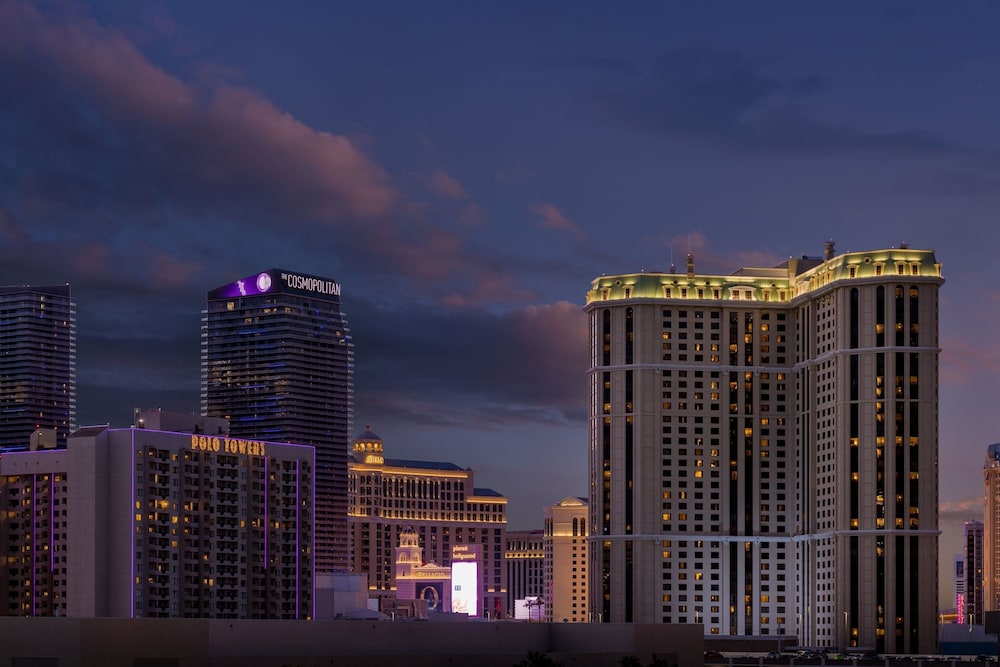 Marriott S Grand Chateau Hotel 6/35