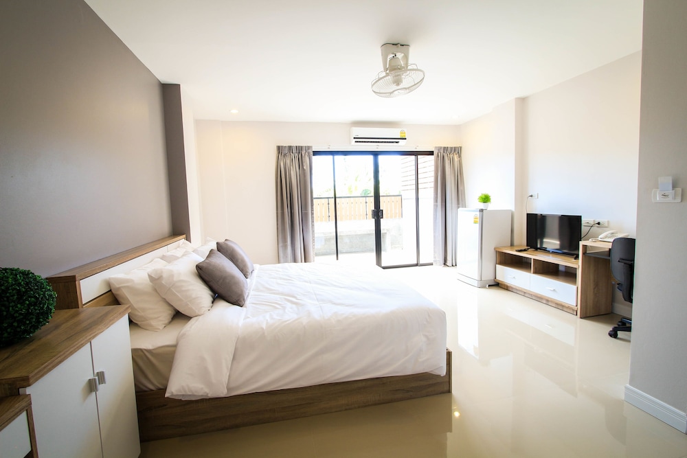Vipa House Phuket 33/53
