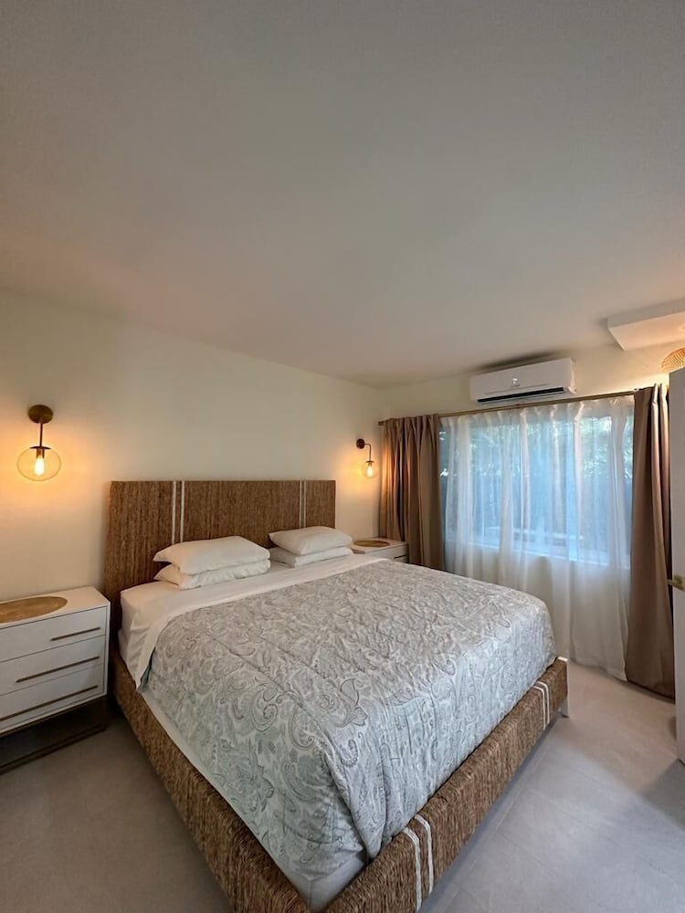 Green Island Inn 14/50