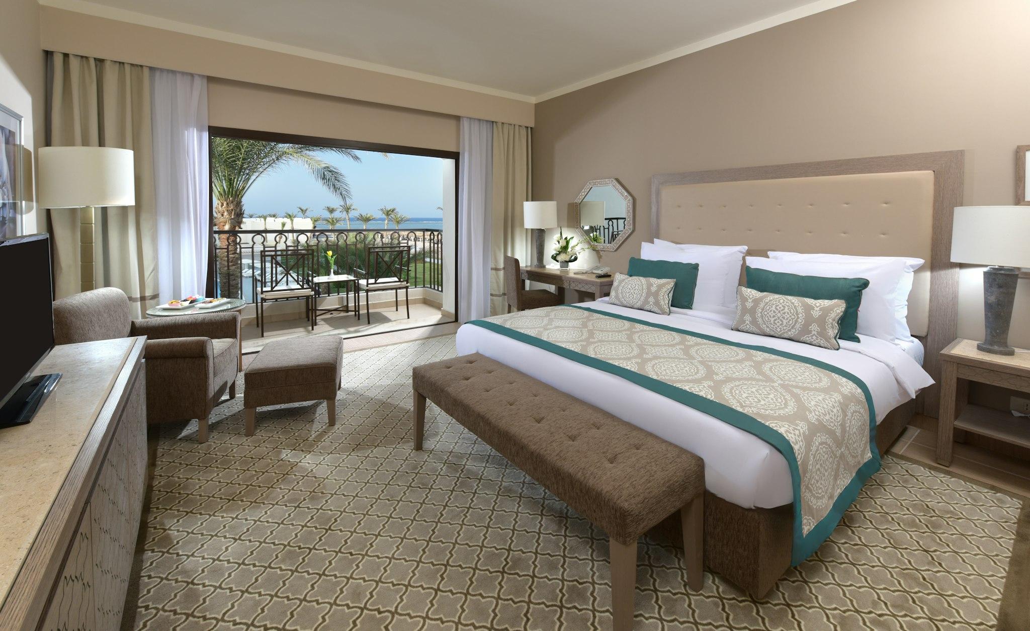 Superior, Double or Twin Bed, Side Sea View