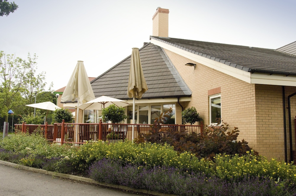 Premier Inn Harrogate South in HARROGATE
