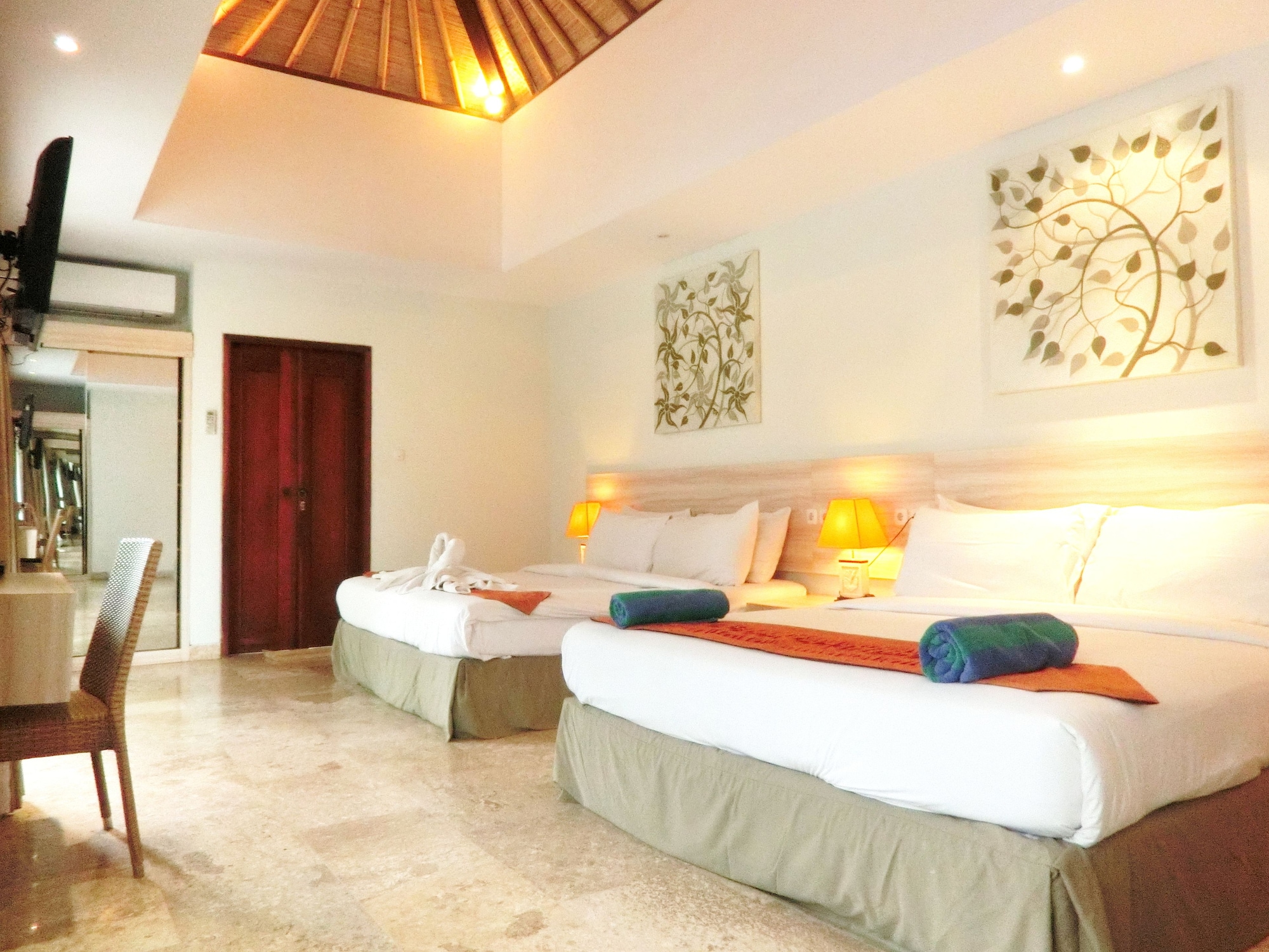 1 BEDROOM, SUITE, PRIVATE POOL