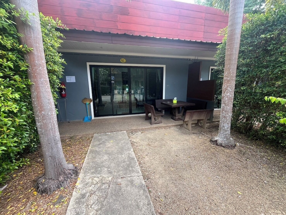 Oscar Villa Aonang Krabi 59/70