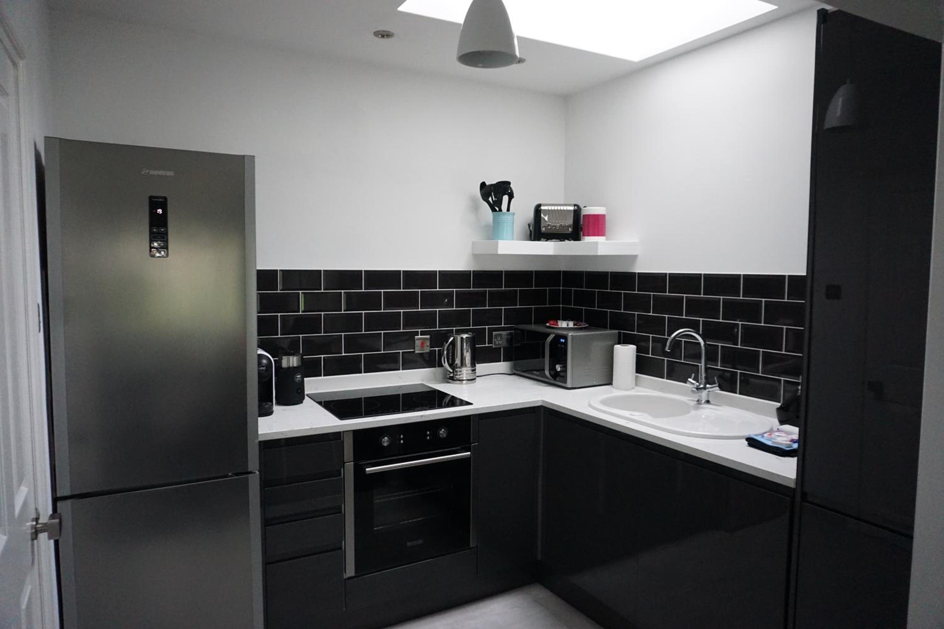 3 Summertown Court 16/17