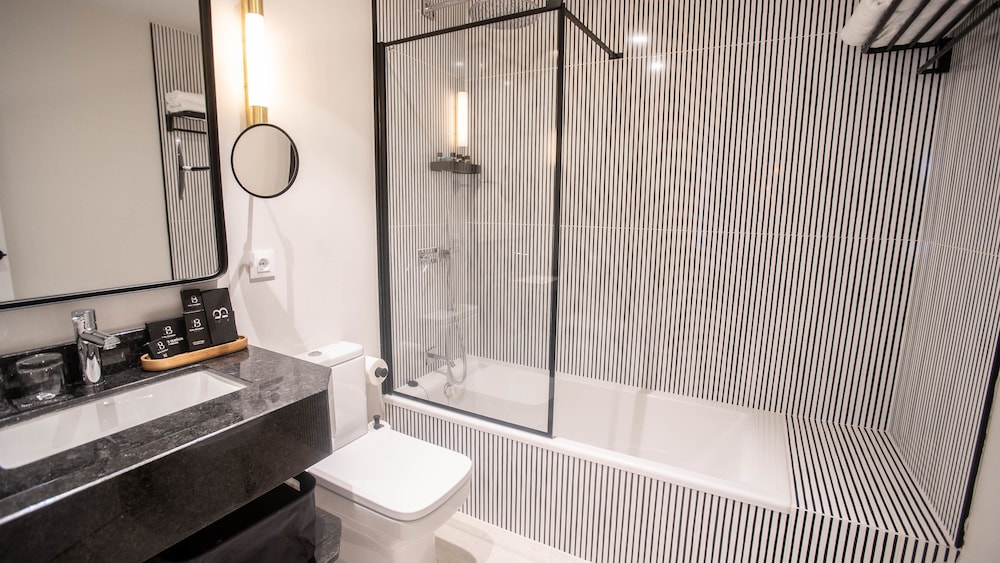 Soho Boutique Opera And Spa Hotel 42/50