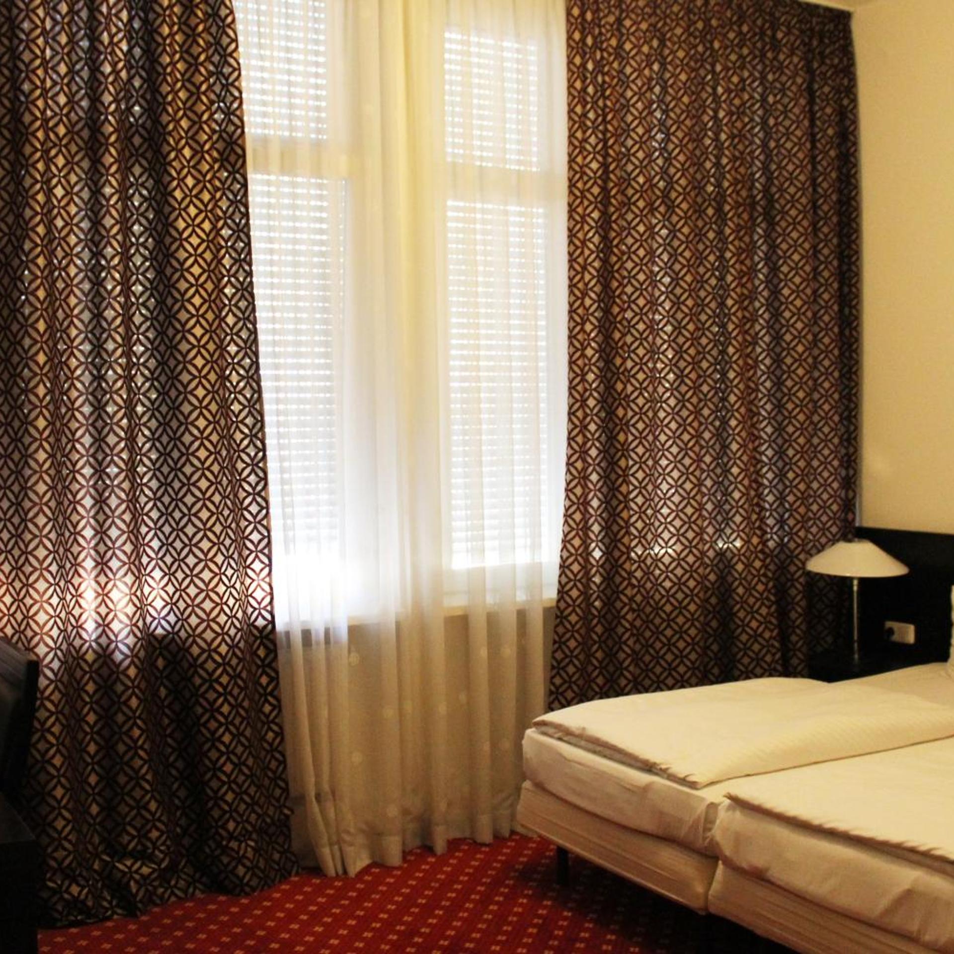Aariana Hotel 27/43