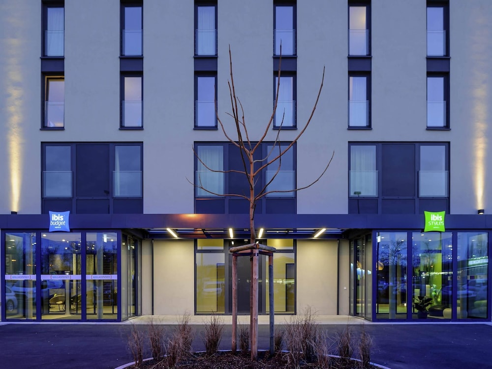 IBIS STYLES KONSTANZ 2/42