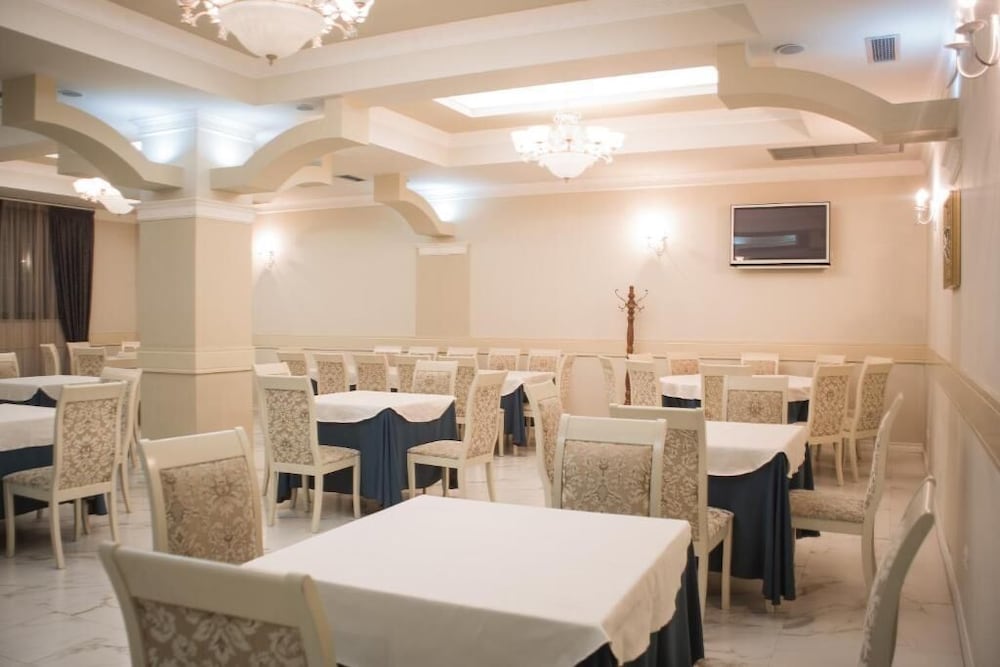 Grand Hotel Elbasan 24/26