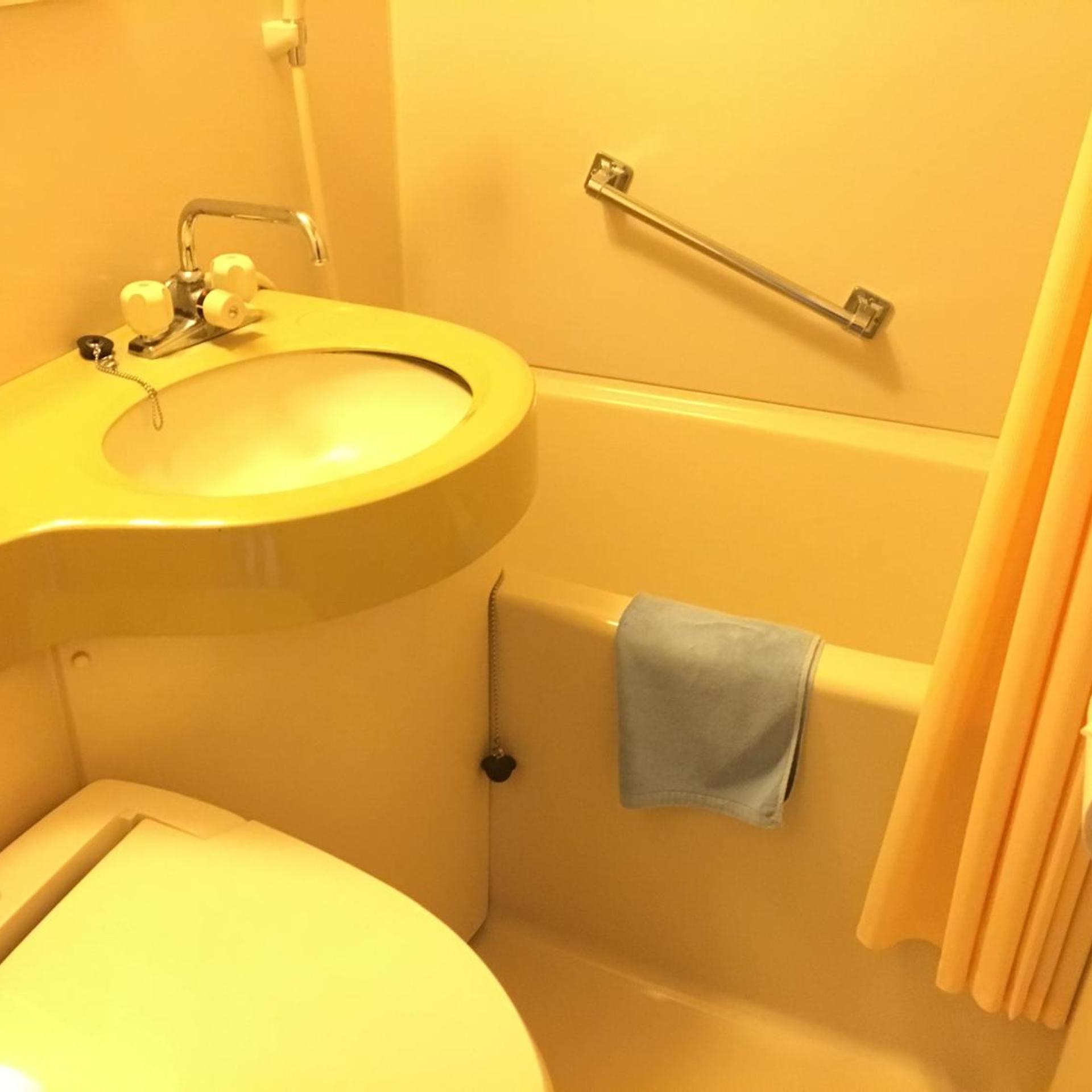 Nikko Astraea Hotel 69/70
