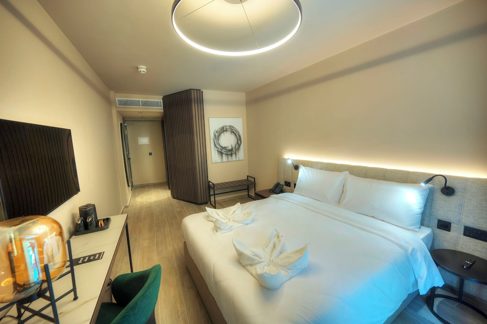 Aste Hotel 19/59