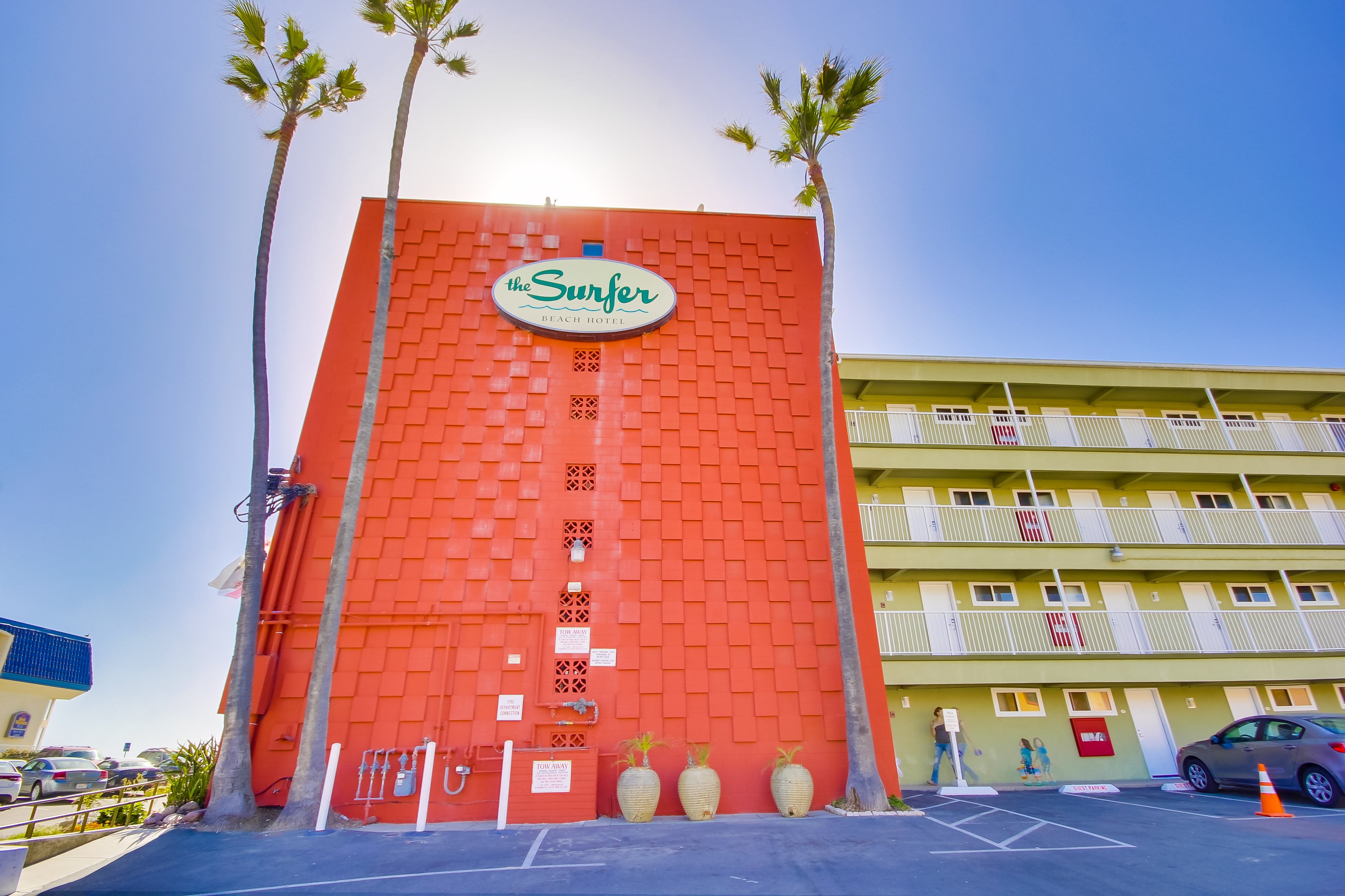 Surfer Beach Hotel photo3