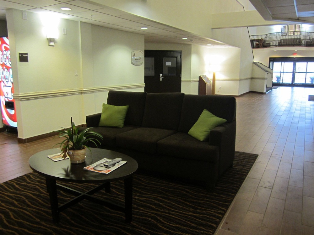 Clarion Pointe Albemarle 10/59