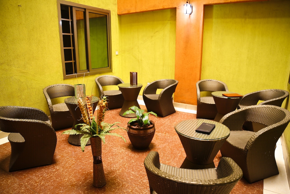 Decasa Hotel 45/49
