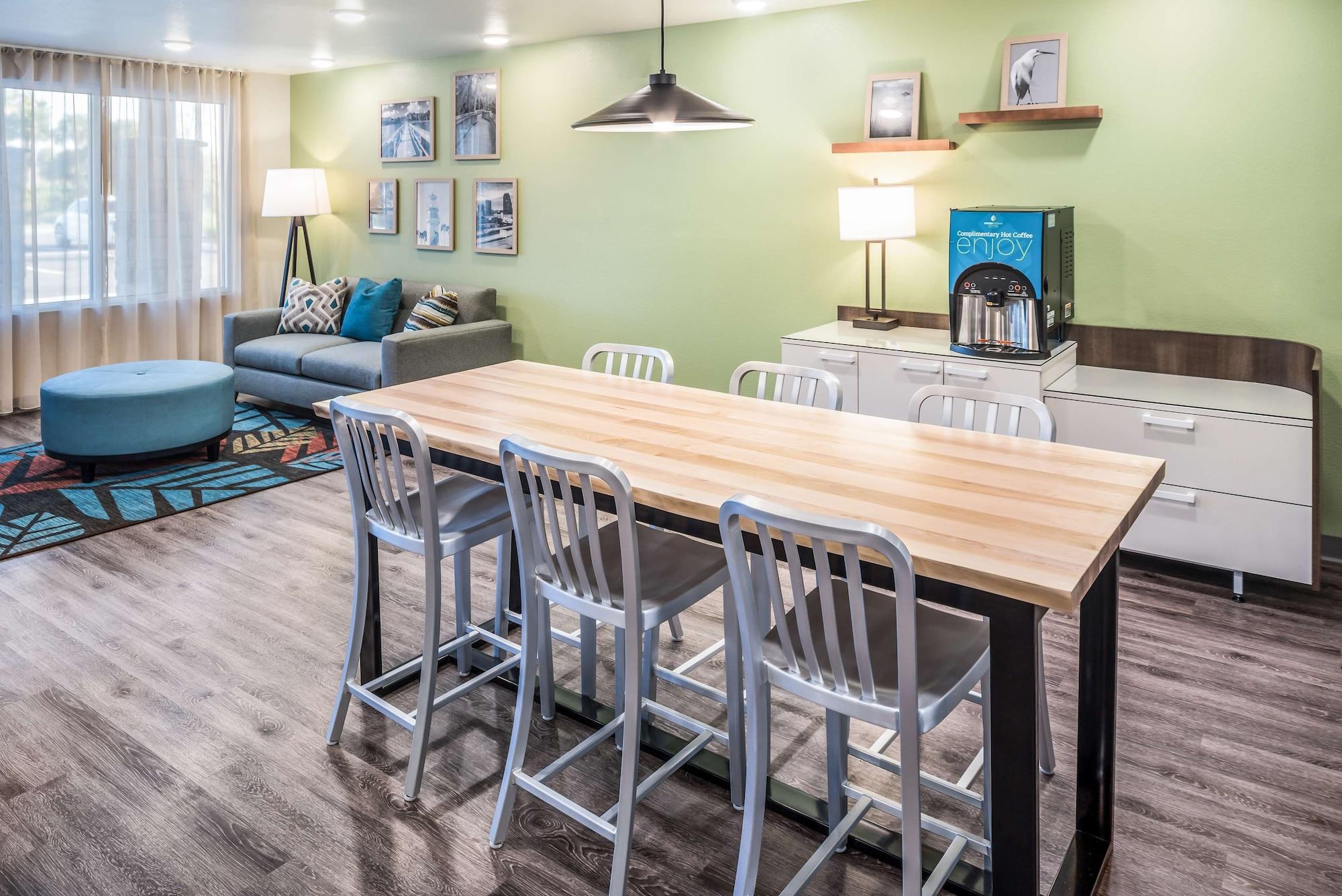 WoodSpring Suites Orlando Kissimmee Maingate 35/43