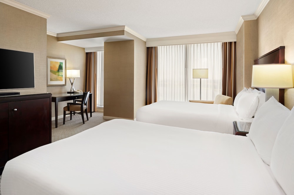 room, 2 queen beds