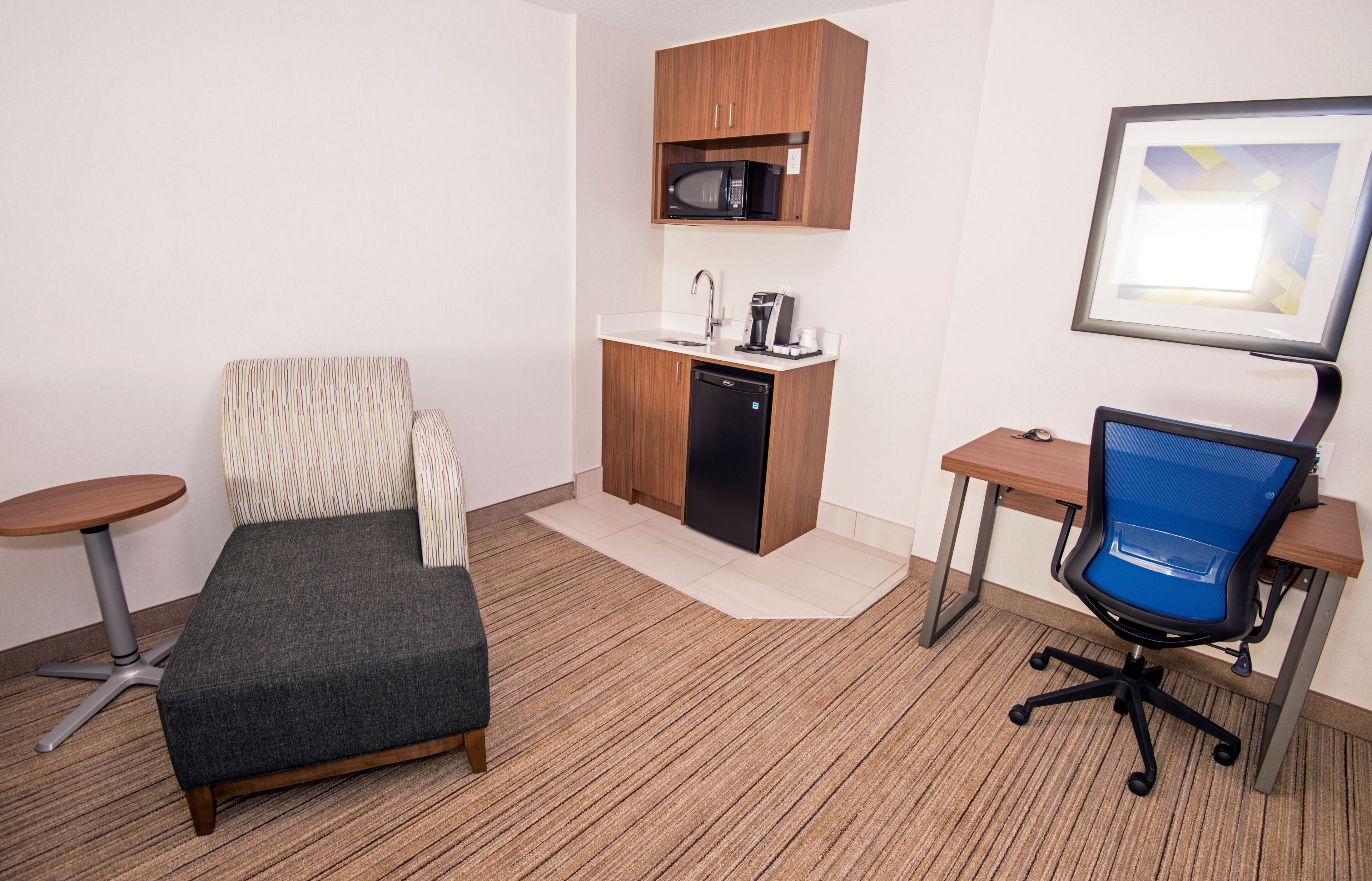 Holiday Inn Express Hotel Suites Hinton 53/57