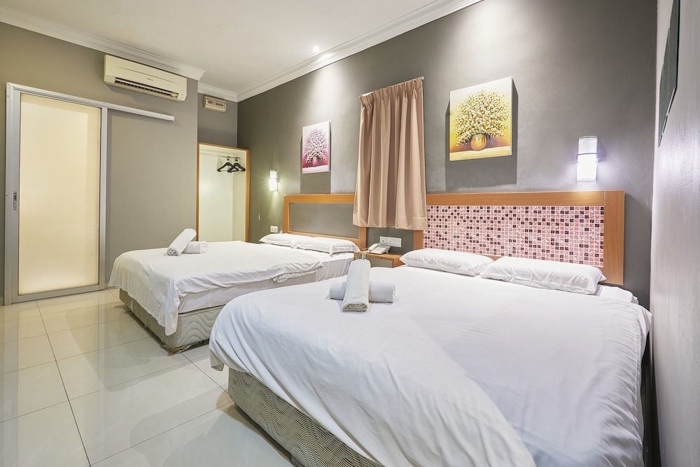 D New 1 Hotel 22/38