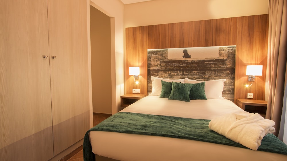 Melliber Appart Hotel 18/75