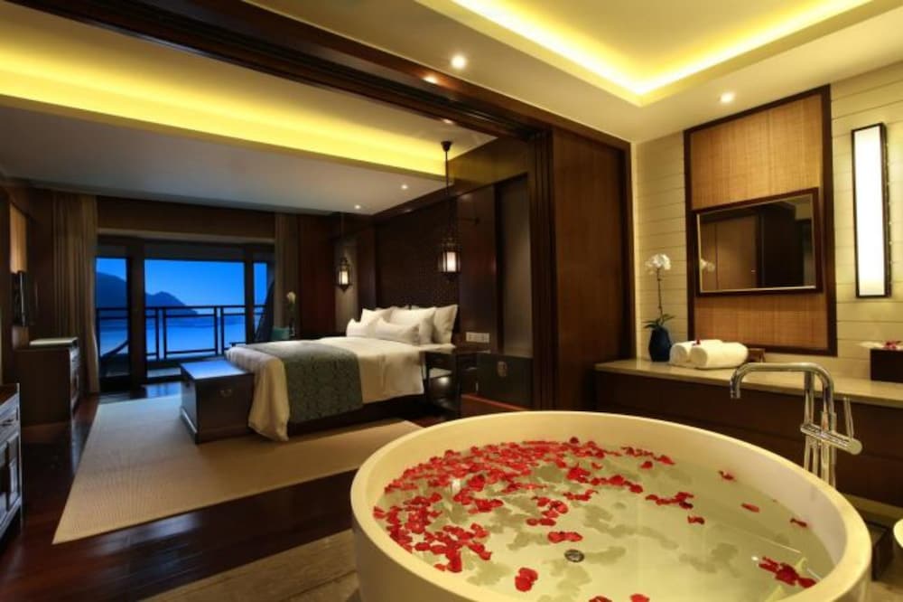 Luhuitou Sanya Resort 11/40