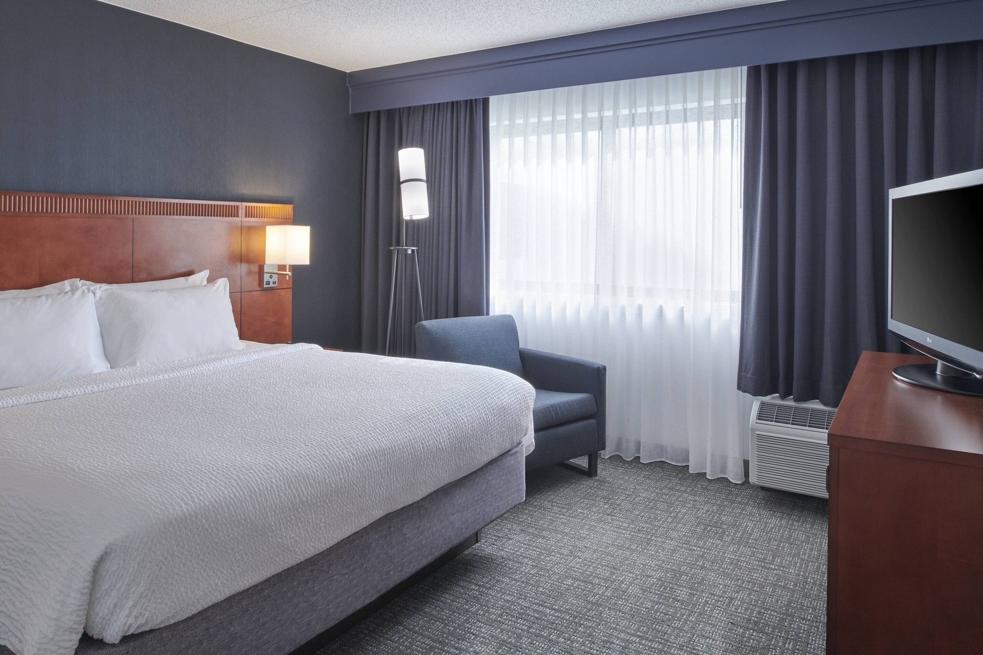 Room at Courtyard Detroit Troy, TROY - MI