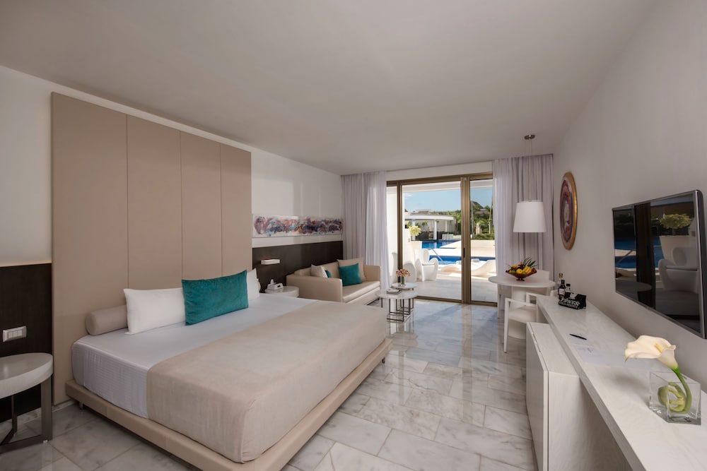 Platinum Yucatan Princess All Inclusive Suites & Spa Resort Adults Only 30/70