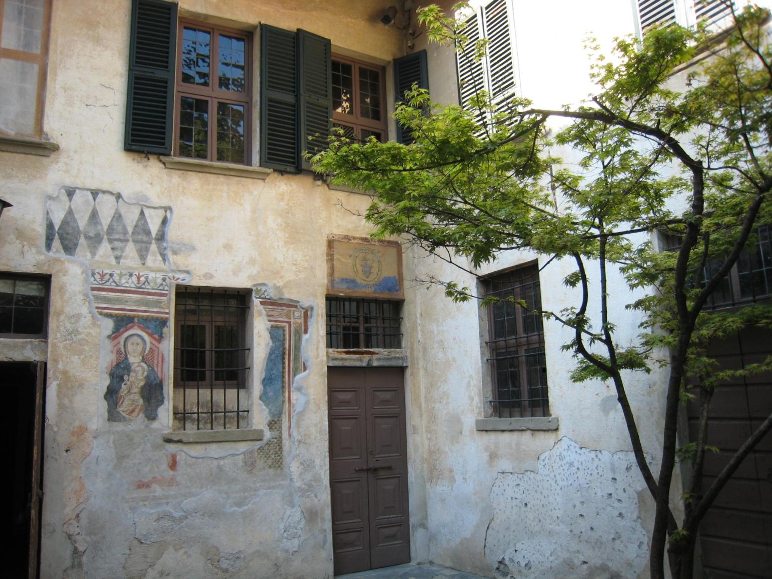 Villa Cipressi 4/50