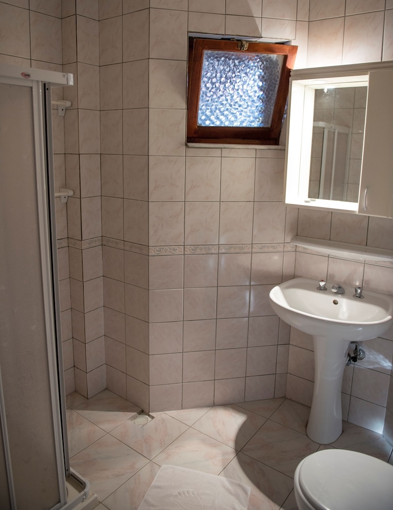HAN DALYAN HOTEL 34/74